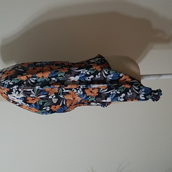 New. No tags. Floral Blouse - Picture 3 of 5